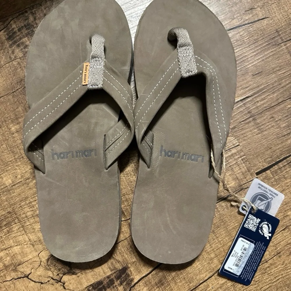 Hari Mari Men’s Suede Flip-Flops — Tan Casual Thong Sandals